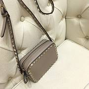 Valentino Camera Bag Plain Weave Calfskin In White Size 18x6x12cm - 5