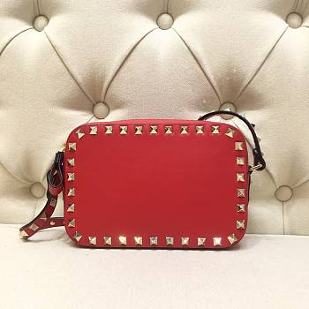 Valentino Camera Bag Plain Weave Calfskin In Red Size 18x6x12cm