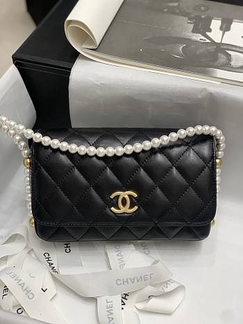 Chanel 21 WOC Pearl Chain Bag Size 13x19x4cm