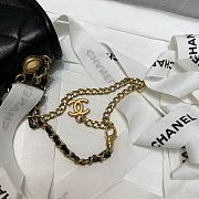 Chanel Retro Flap Button Bag 81016 Size 13.5x9x4cm - 5