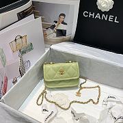 Chanel Retro Flap Button Bag In Light Green 81016 Size 13.5x9x4cm - 3