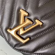 Shop Louis Vuitton Lv New Wave Chain Bag (CHAINE LV NEW WAVE, LV NEW WAVE  CHAIN BAG, M58552, M58550, M58553, M58549, M58664) by Mikrie