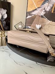 Louis Vuitton New Wave Chain Bag In Beige M58552 Size 24x14x9cm - 6