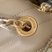Louis Vuitton New Wave Chain Bag In Beige M58552 Size 24x14x9cm - 4