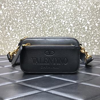 Valentino Garavani Belt Bag In Black Leather VY0B0 Size 19x4x10cm