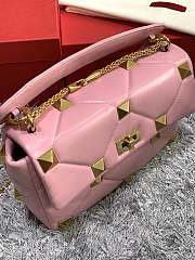 Valentino Garavani Roman Stud In Pink Shoulder Bag WB0I6 Size 30x20x12cm - 3