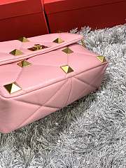 Valentino Garavani Roman Stud In Pink Shoulder Bag WB0I6 Size 30x20x12cm - 2