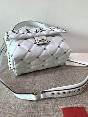 Valentino Garavani VLTN Candystud Bag In White Quilted Leather Bag SW2B0 Size 23x11x7cm - 2