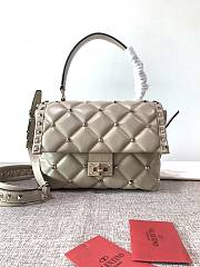 Valentino Garavani Candystud Bag In Beige Quilted Leather Bag SW2B0 Size 23x11x7cm - 1