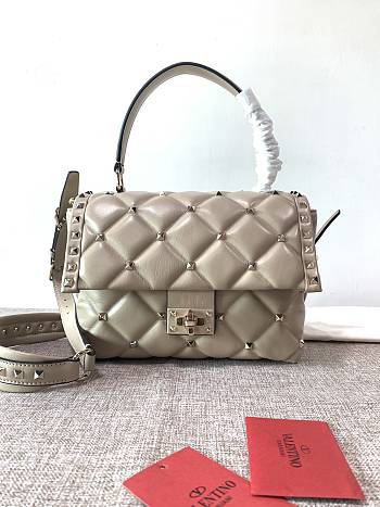 Valentino Garavani Candystud Bag In Beige Quilted Leather Bag SW2B0 Size 23x11x7cm
