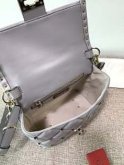 Valentino Garavani Candystud Bag In Grey Quilted Leather Bag SW2B0 Size 23x11x7cm - 4