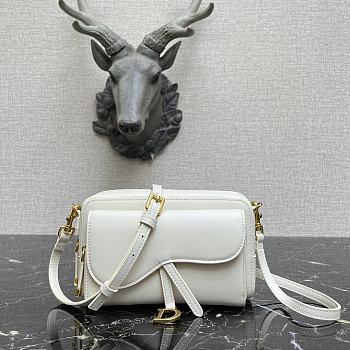 Dior Saddle Pouch In White Calfskin S5620 Size 19x10.5x5cm