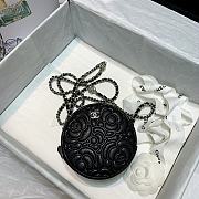 Chanel Camellia Round Clutch With Chain Size 12cm - 6