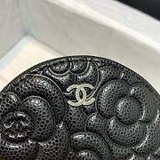 Chanel Camellia Round Clutch With Chain Size 12cm - 2
