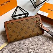 Louis Vuitton Zippy Dauphine M69162 Size 19.5x11x2cm - 6