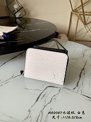 Louis Vuitton Zippy Coin Purse White Epi Leather M60067 Size 11x8.5x2cm - 1