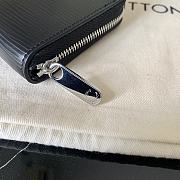 Louis Vuitton Zippy Coin Purse Black Epi Leather M60067 Size 11x8.5x2cm - 4