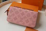 Louis Vuitton Zippy Wallet In Dusty Pink Mahina Leather M42616 Size 19x10cm - 5