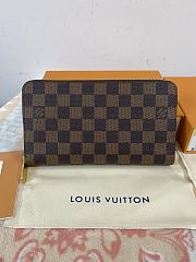 Louis Vuitton Zippy Wallet Brown Damier Leather M42616 Size 19x10cm - 1