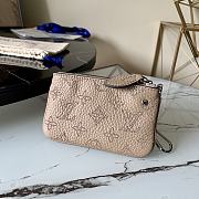 Louis Vuitton Key Pouch Mahina Leather M69508 Size 13.8X9X1.5cm - 3