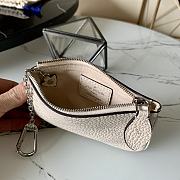 Louis Vuitton Key Pouch Mahina Leather In White M69508 Size 13.8X9X1.5cm - 2