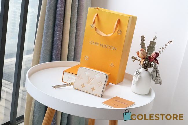 Louis Vuitton Zippy Coin Purse Yellow Monogram Empreinte Leather M80408 Size 11x8.5x2cm - 1