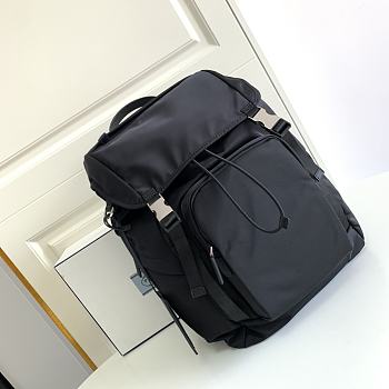 Prada Saffiano Backpack In Black 2VZ135 Size 27x45x17cm