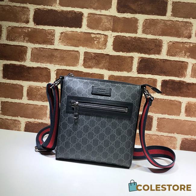 Gucci Black Small Messenger Bag 523599 Size 21x23x4cm - 1
