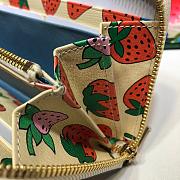 Gucci Zumi Grainy Leather Around Wallet Strawberry 570661 Size 19x103.5cm - 3