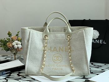 Chanel Deauville Shopping Bag In White A67001 Size 38cm