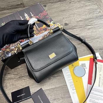 Dolce & Gabbana Sicily Tote Bag In Black BB623 Size 20x9.5x14cm