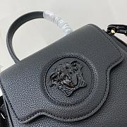 Versace La Medusa Handbag In Black DBFI0 Size 20x10x17cm  - 2