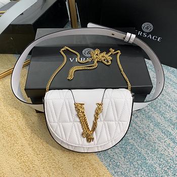 Versace Logo Plaque Quilted Belt Bag In White DV3G9 Size 18x4x14cm