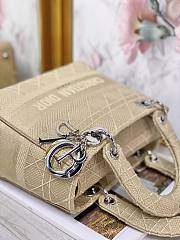 Dior Medium Lady D-Lite Handbag Cane Embroidery M0565 Size 24x20x11cm - 4