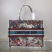 Small Dior Book Tote Latte Multicolor Constellation 36.5cm - 1