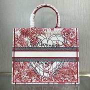 Dior Book Tote Red and White D-Royaume d'Amour Embroidery 41.5cm - 3
