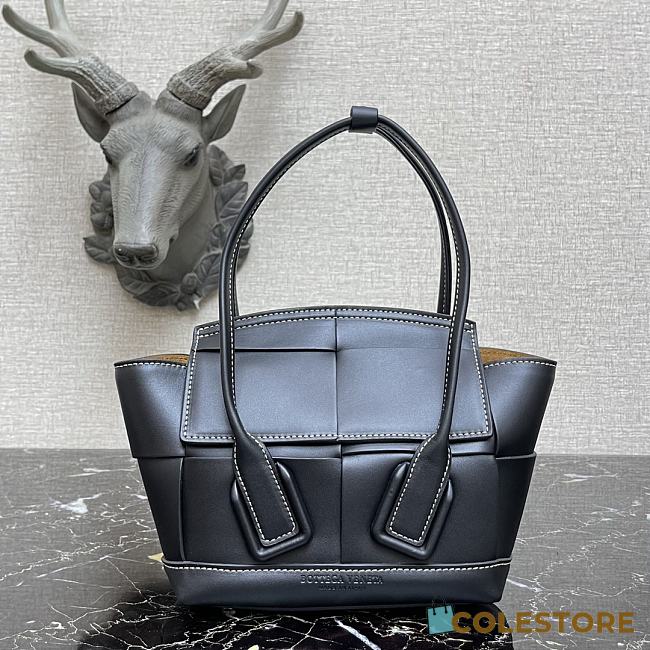 Bottega Veneta Mini Arco Tote Bag In Black 60060 Size 29x17.5x17cm - 1