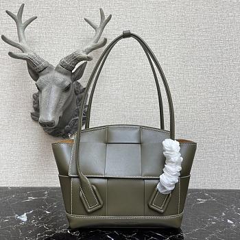 Bottega Veneta Mini Arco Tote Bag In Grey Green 60060 Size 29x17.5x17cm
