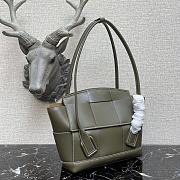 Bottega Veneta Mini Arco Tote Bag In Grey Green 60060 Size 29x17.5x17cm - 3