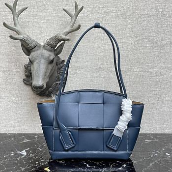 Bottega Veneta Mini Arco Tote Bag In Blue 60060 Size 29x17.5x17cm