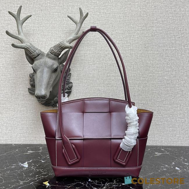 Bottega Veneta Mini Arco Tote Bag In Wine 60060 Size 29x17.5x17cm - 1