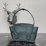Bottega Veneta Mini Arco Tote Bag In Blue Grey 60060 Size 29x17.5x17cm - 5