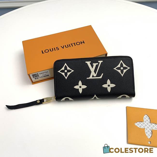 Louis Vuitton Zippy Wallet Bicolor M80481 Size 19x10.5x2.5cm - 1
