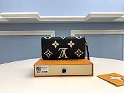 Louis Vuitton Zippy Wallet Bicolor M80481 Size 19x10.5x2.5cm - 5