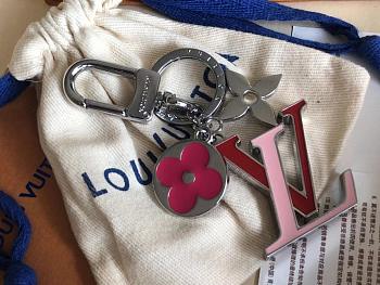 Louis Vuitton Key Chain Lock Heart M67286
