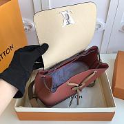 Louis Vuitton Lockme Mini Backpack In White&Rose 22cm - 3