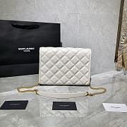 YSL Becky Chain Bag In White Quilted Leather 65077 Size: 25x17x7cm - 5