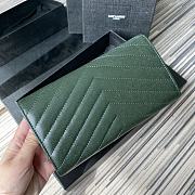 YSL Wallet In Green Caviar Leather 437469 Size 19x11cm - 2