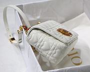 Small Dior Dioramour In White Caro Heart Bag M9241 Size 20x12x7cm - 5