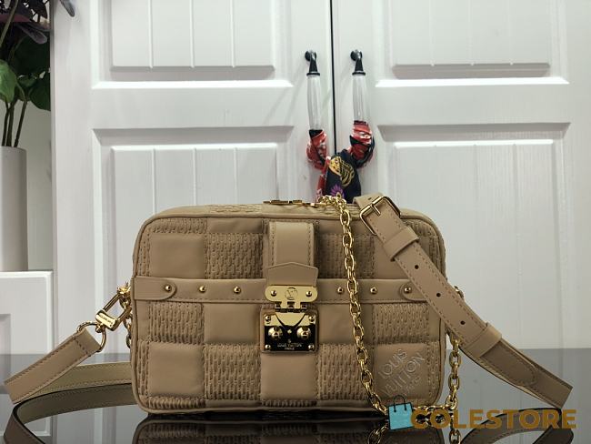 Louis Vuitton Troca Handlebag In Beige M59116 Size 22x15x6cm - 1